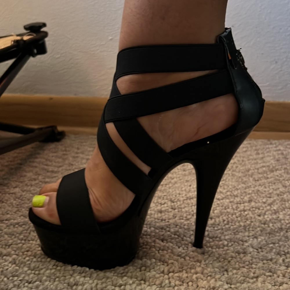 Strappy Black Platform Stiletto Heels SIZE: 8 - Picture 8 of 12